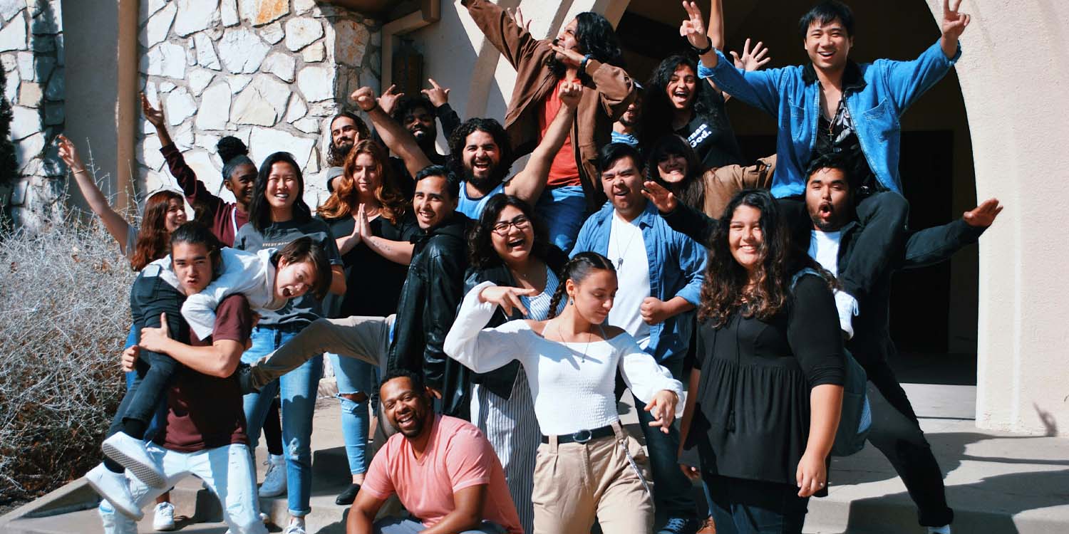 Stories That Make Us Human: A Photo-Ethnographic Review of Rhetorical Communities
